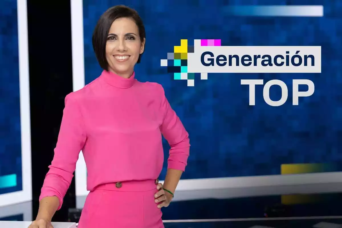 Posado de Ana Pastor como presentadora de Generación TOP en laSexta