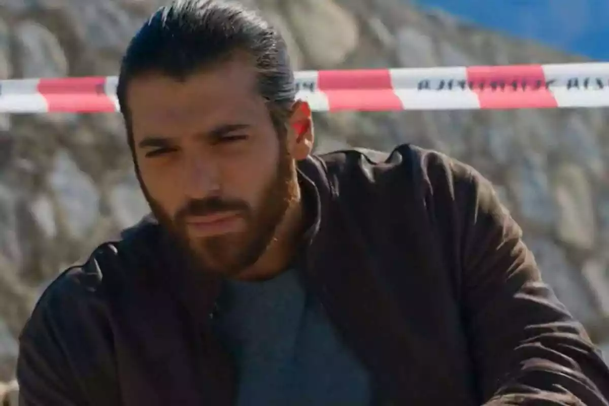 Can Yaman en el último capítulo de Violeta como el mar de Antena 3