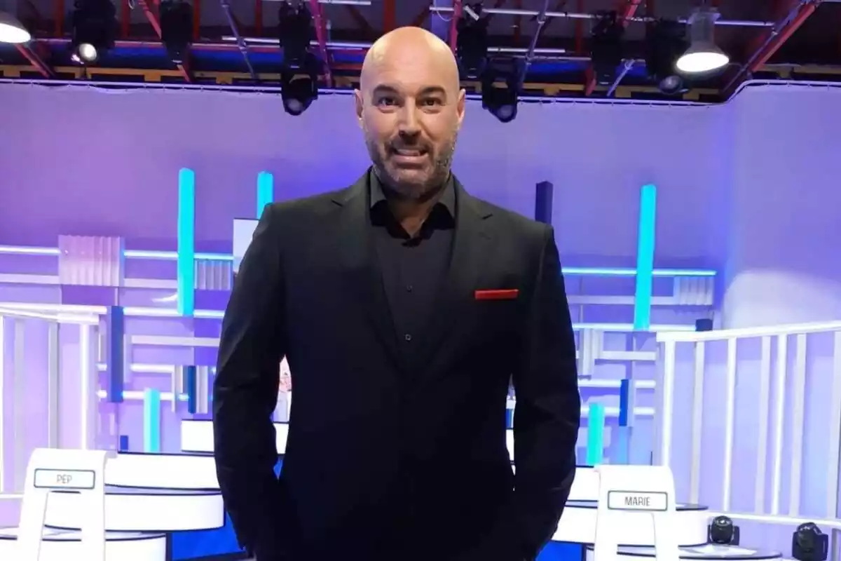 Llucià Ferrer presentador de Atrapa'm si pots en TV3