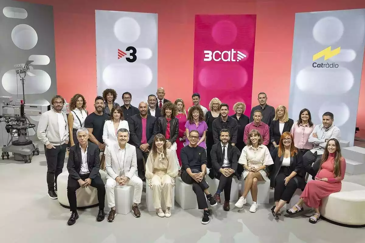 Presentadores de TV3 y Catalunya Radio durante la presentación de temporada 2023-2024