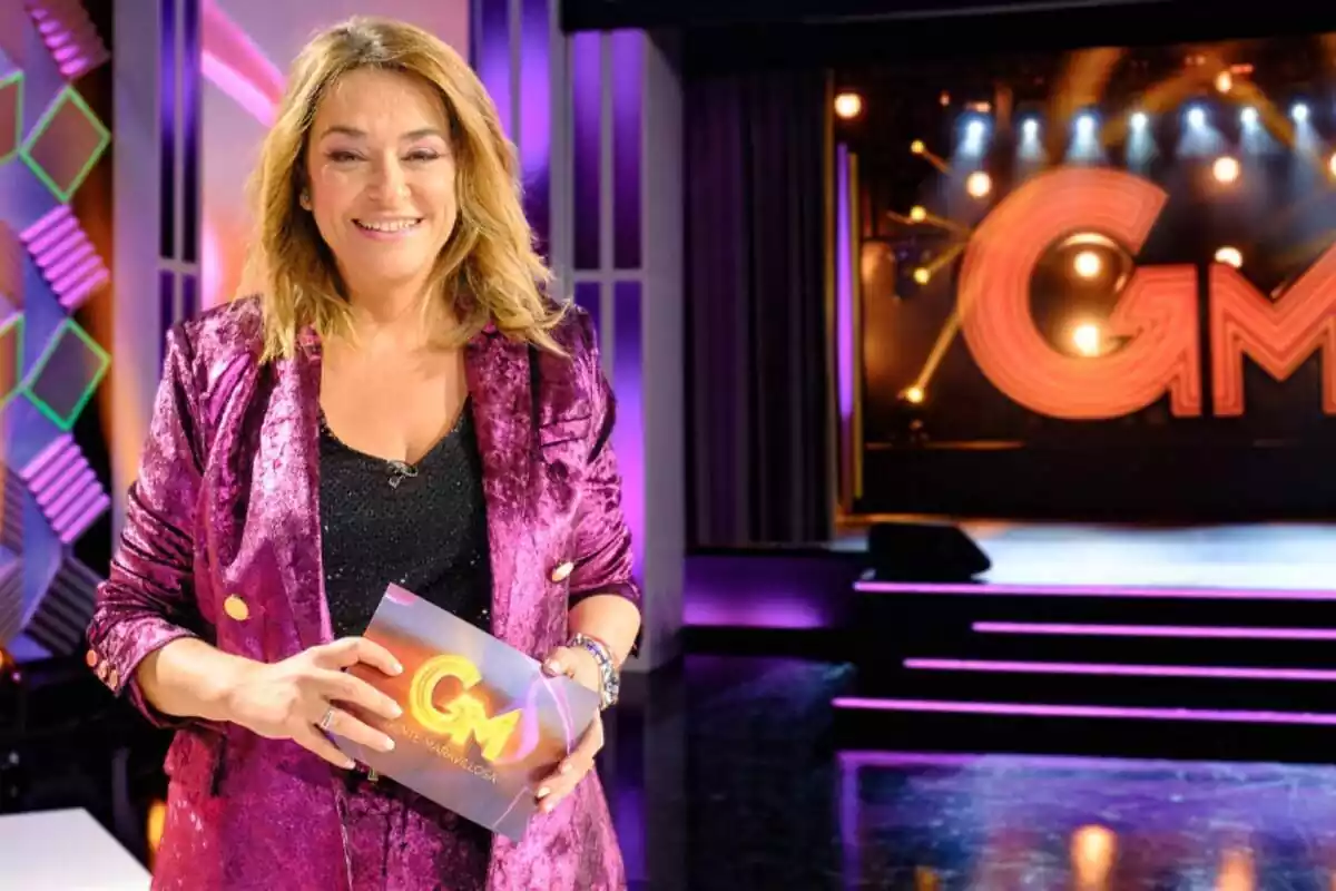 Toñi Moreno como presentadora de Gente Maravillosa en Canal Sur