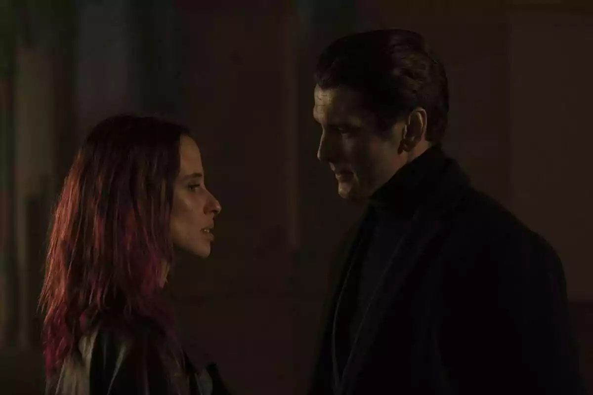 Yon González y Olivia Baglivi en Memento Mori de Prime Video